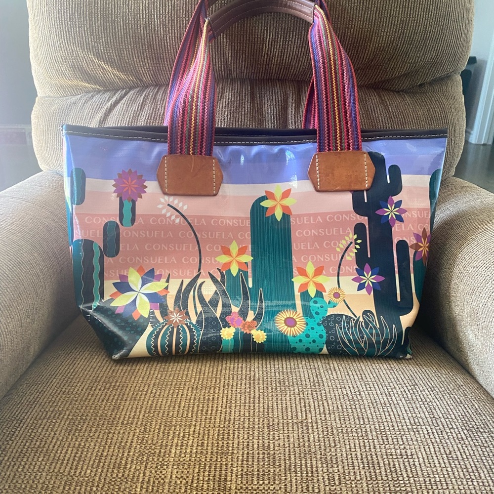 Consuela cactus 🌵 design Tote.